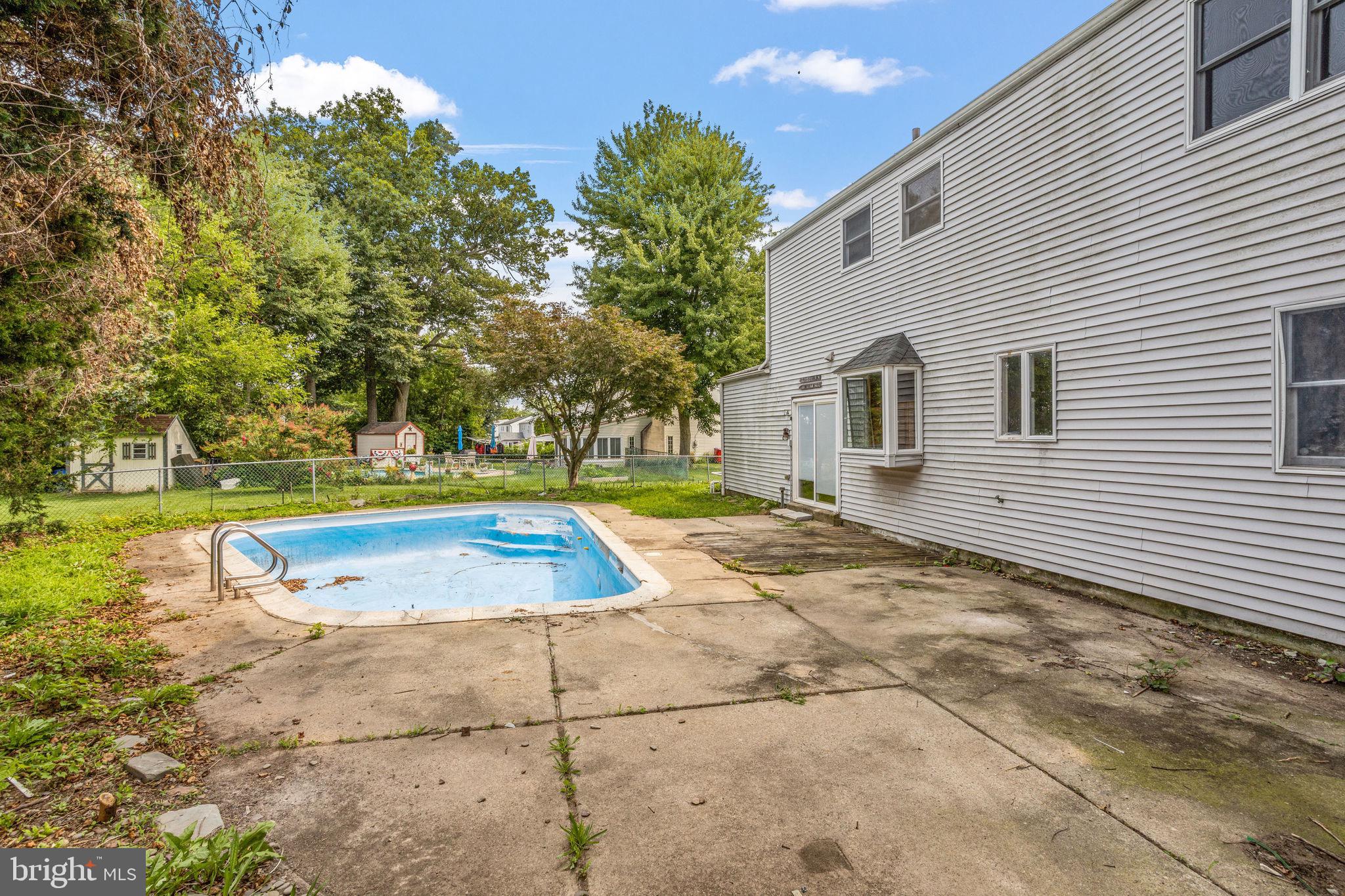 GLEN VIEW PARK - Residential