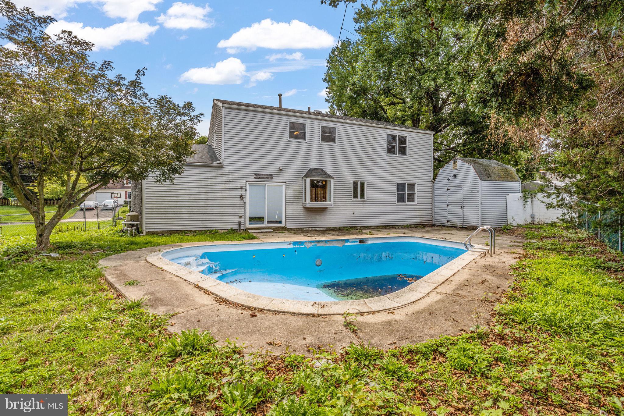 GLEN VIEW PARK - Residential