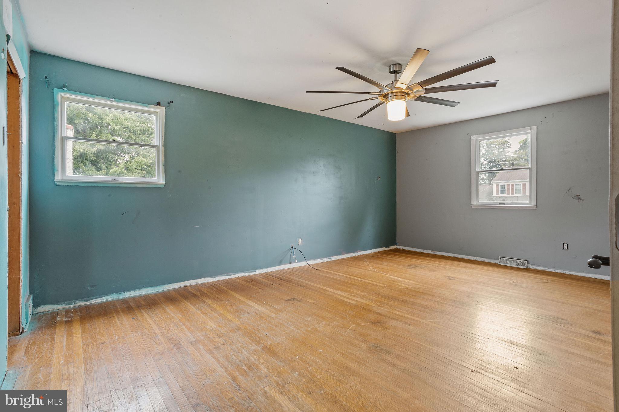 GLEN VIEW PARK - Residential