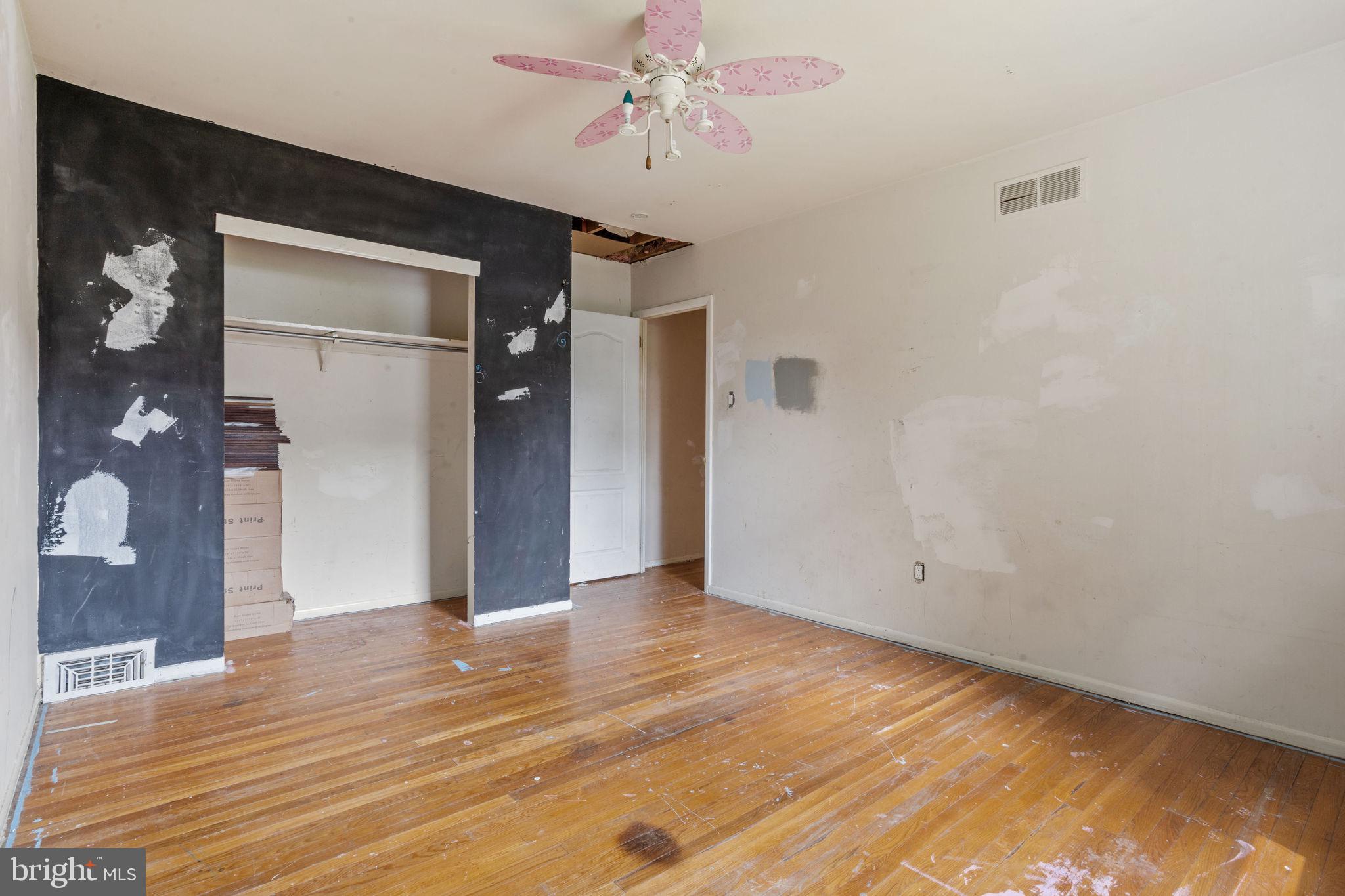 GLEN VIEW PARK - Residential