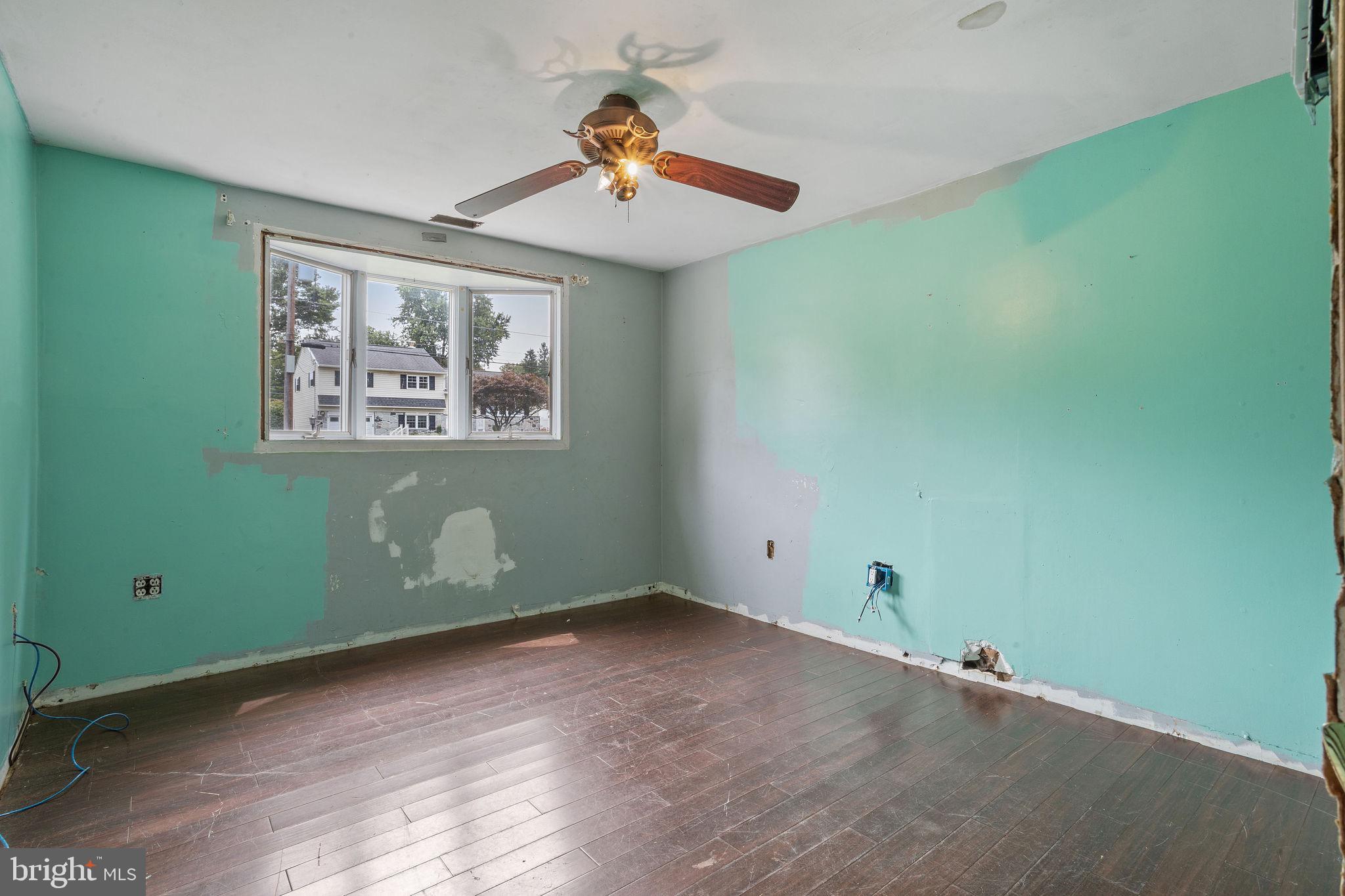 GLEN VIEW PARK - Residential