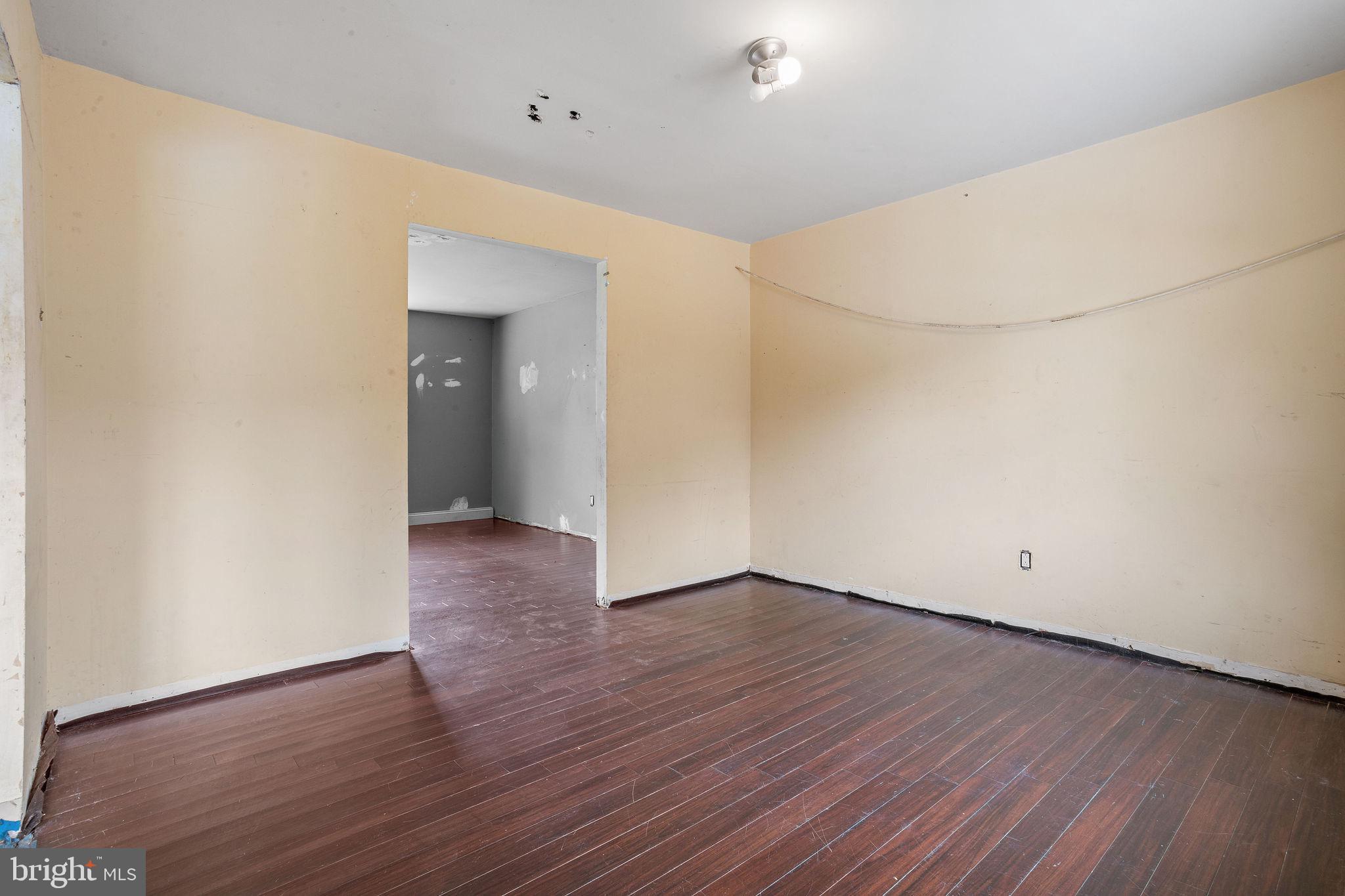 GLEN VIEW PARK - Residential