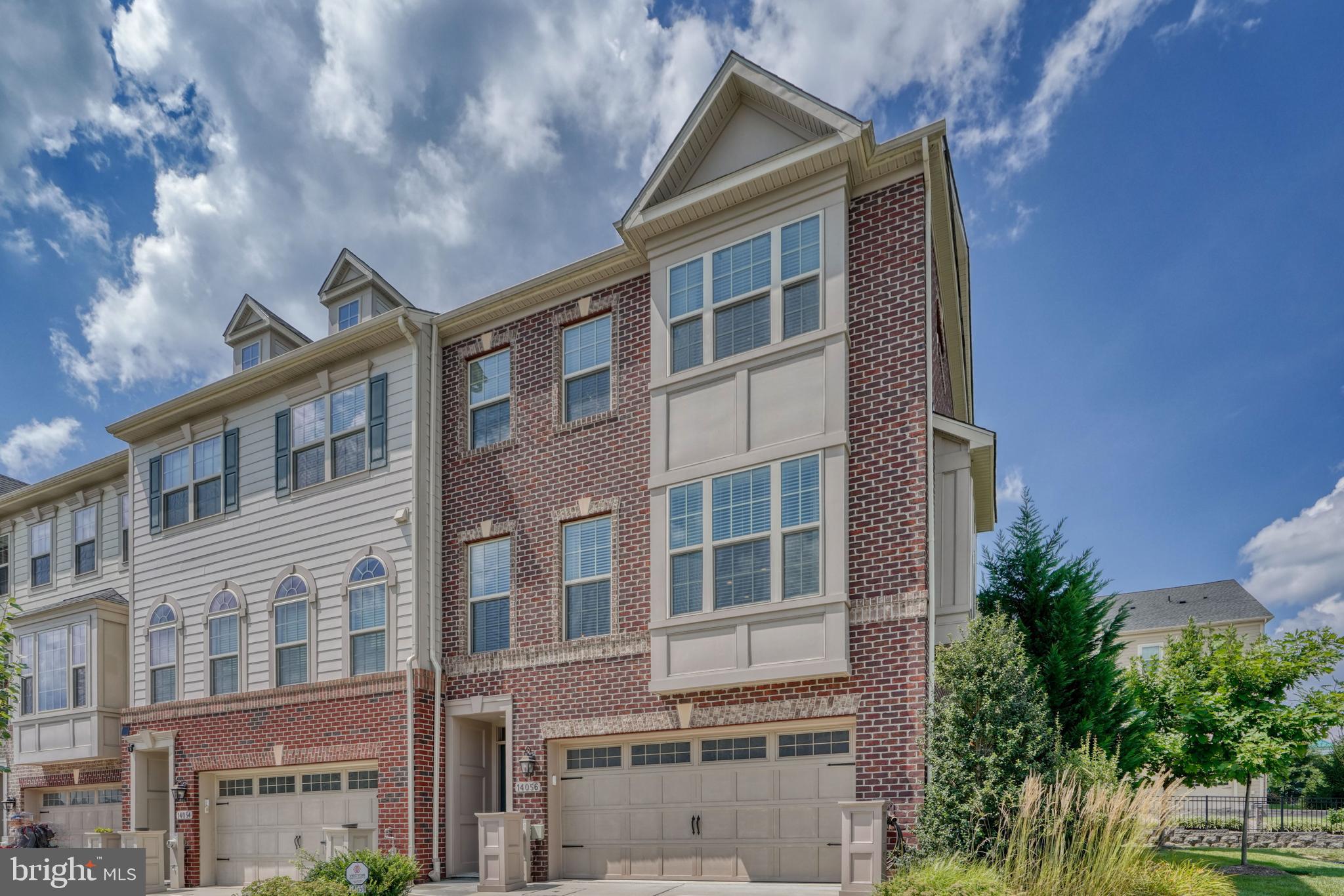 HUNT VALLEY OVERLOOK - Residential