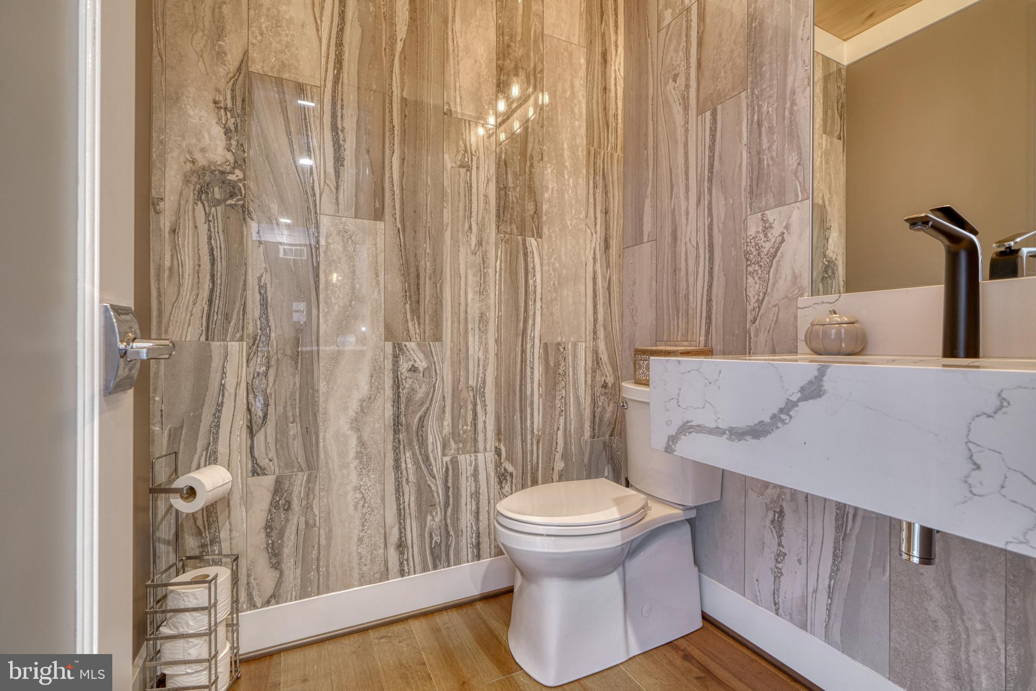 HUNT VALLEY OVERLOOK - Residential