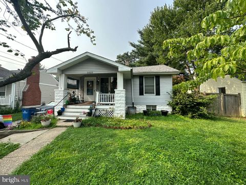 Photo of 3605 PERRY AVE, KENSINGTON, MD 20895 (MLS # MDMC2101554)