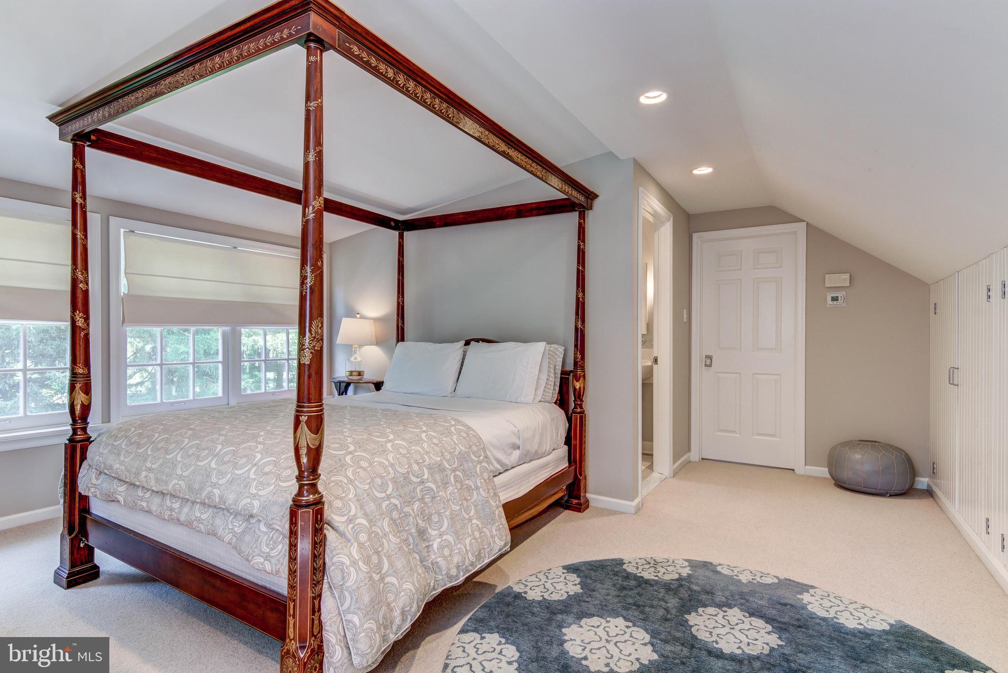 RITTENHOUSE ARBOR - Residential