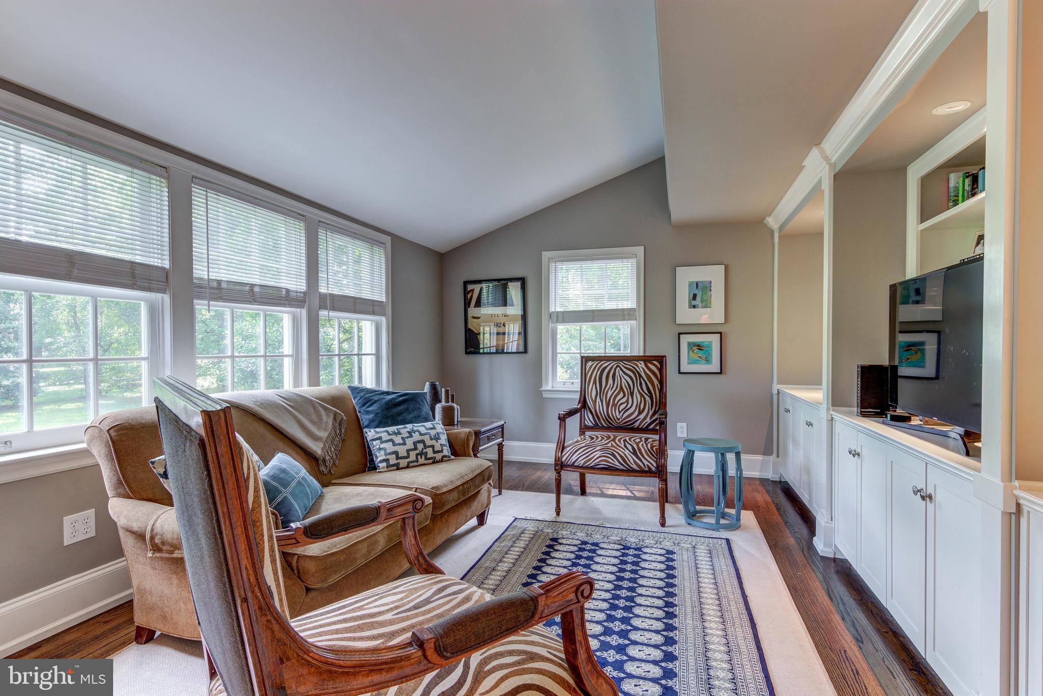 RITTENHOUSE ARBOR - Residential