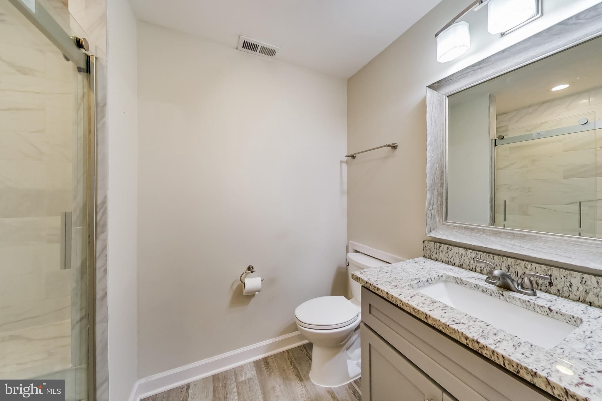 MONTROSE VILLAGE - Residential Lease