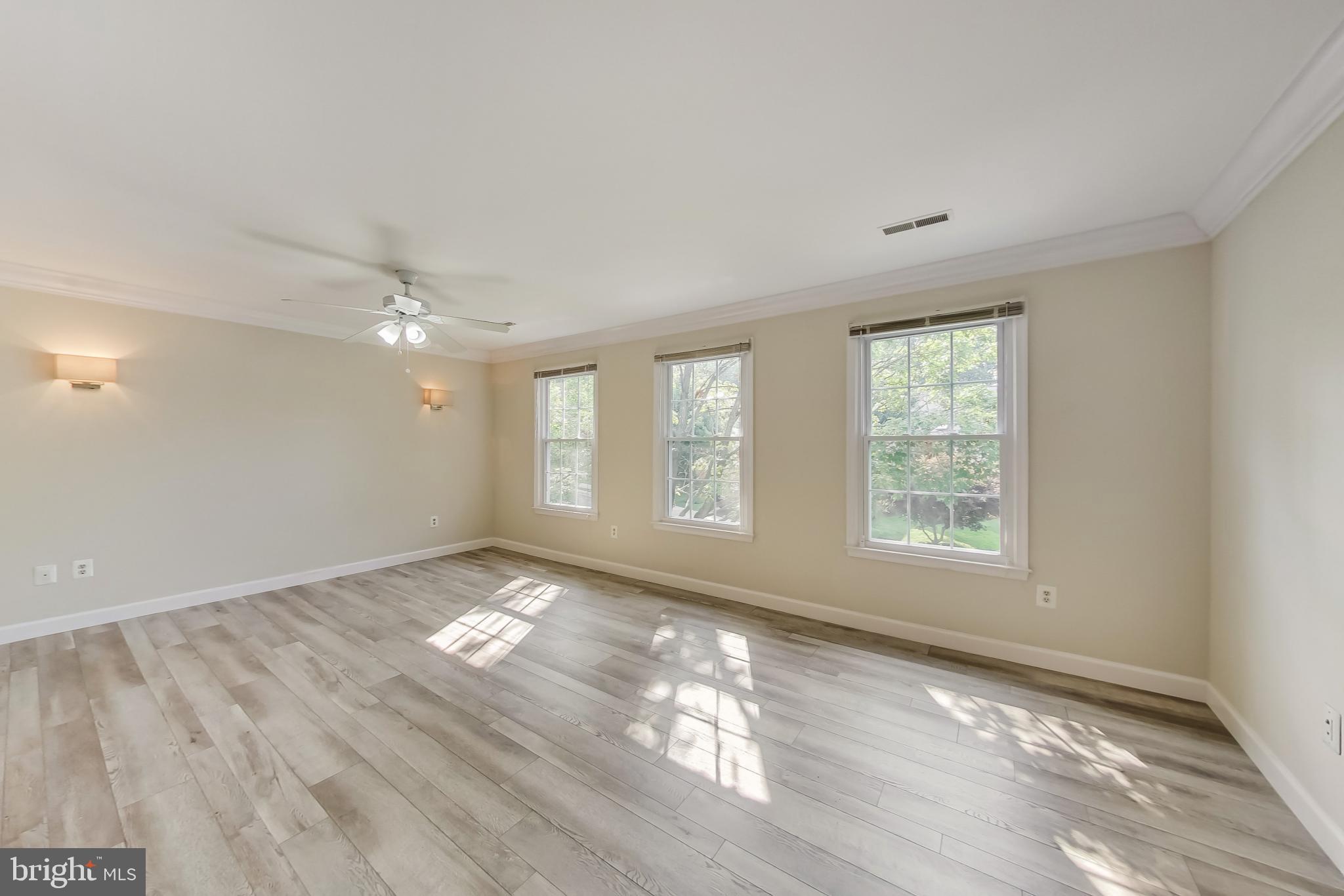 MONTROSE VILLAGE - Residential Lease