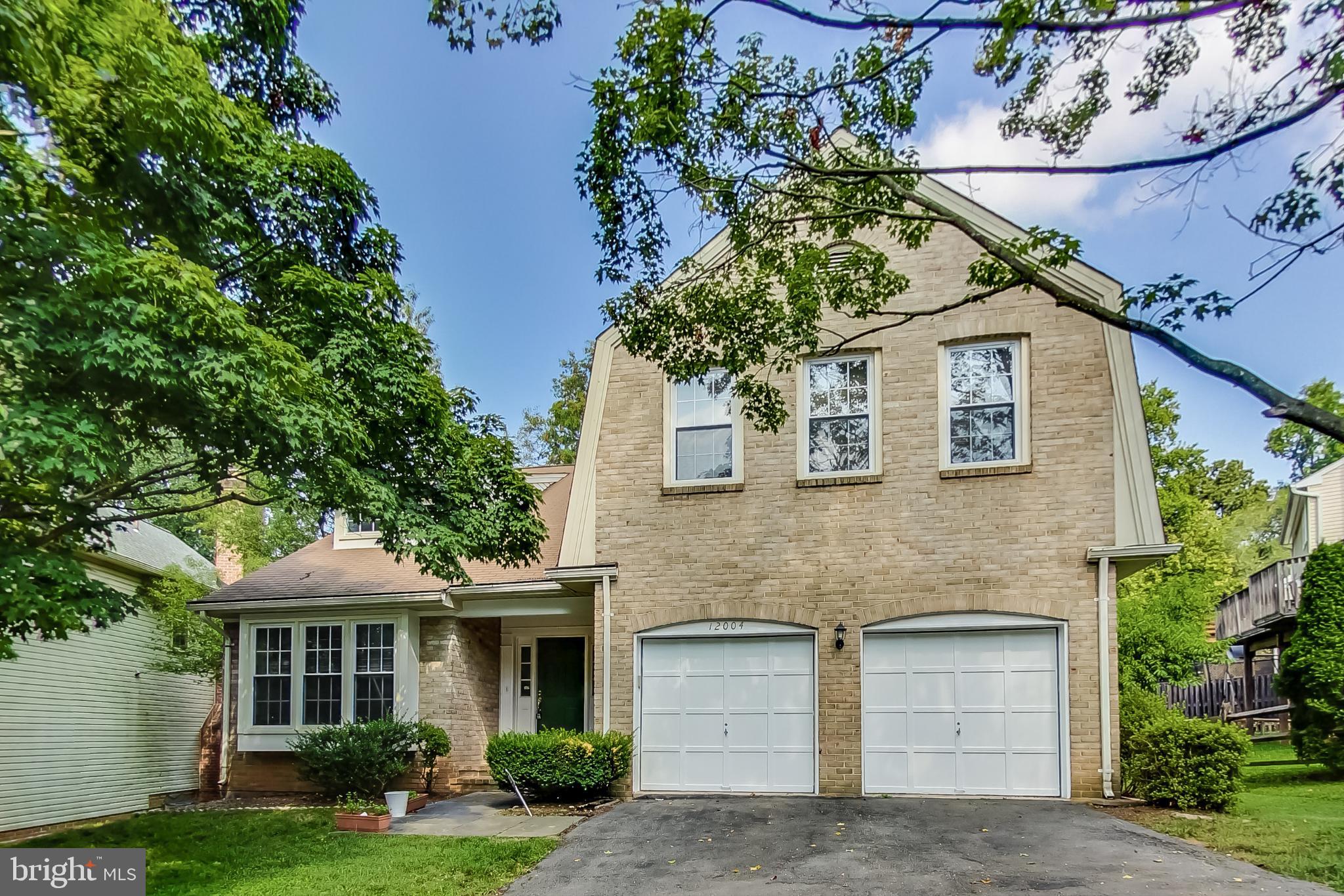 MONTROSE VILLAGE - Residential Lease