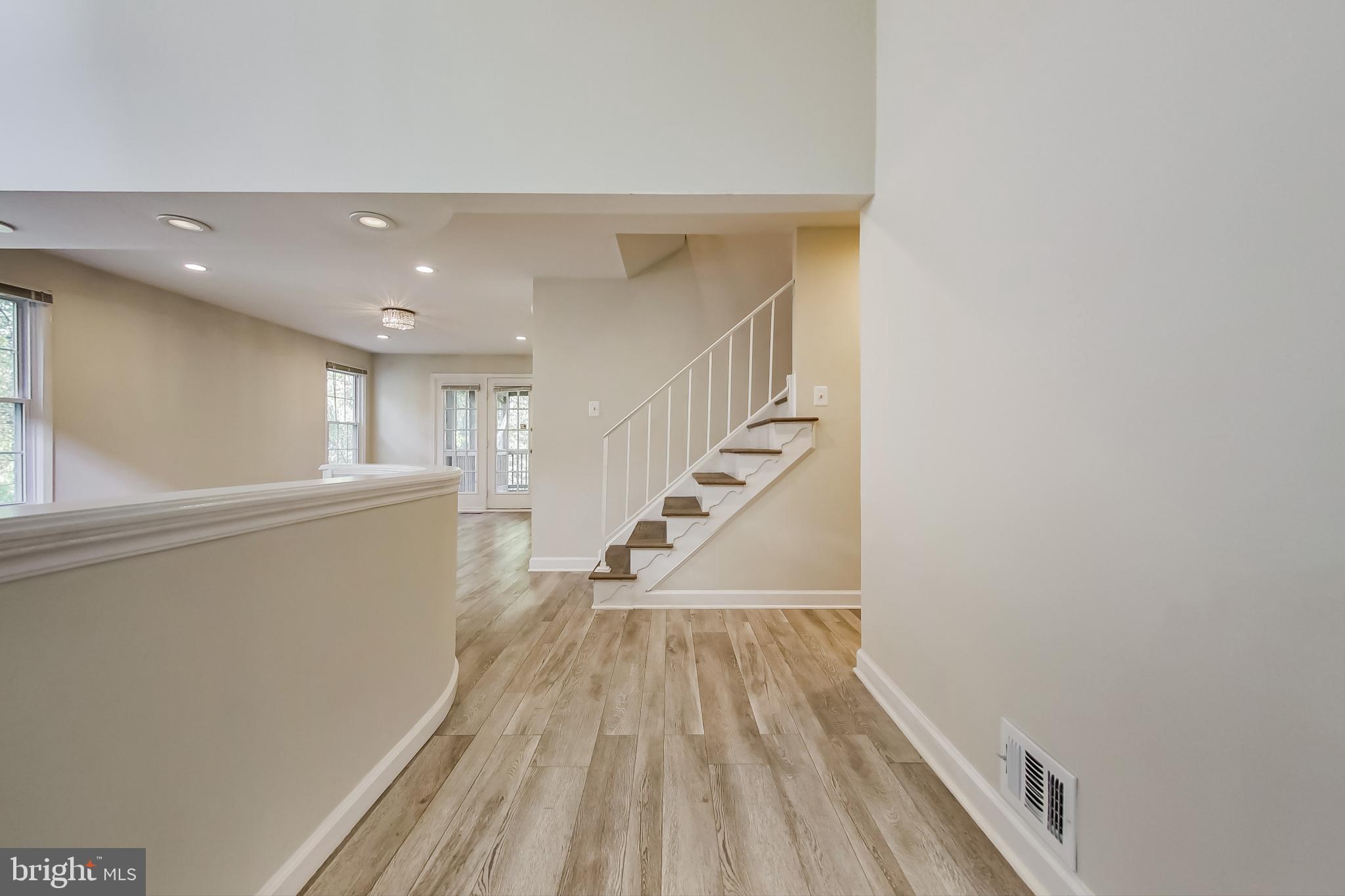 MONTROSE VILLAGE - Residential Lease