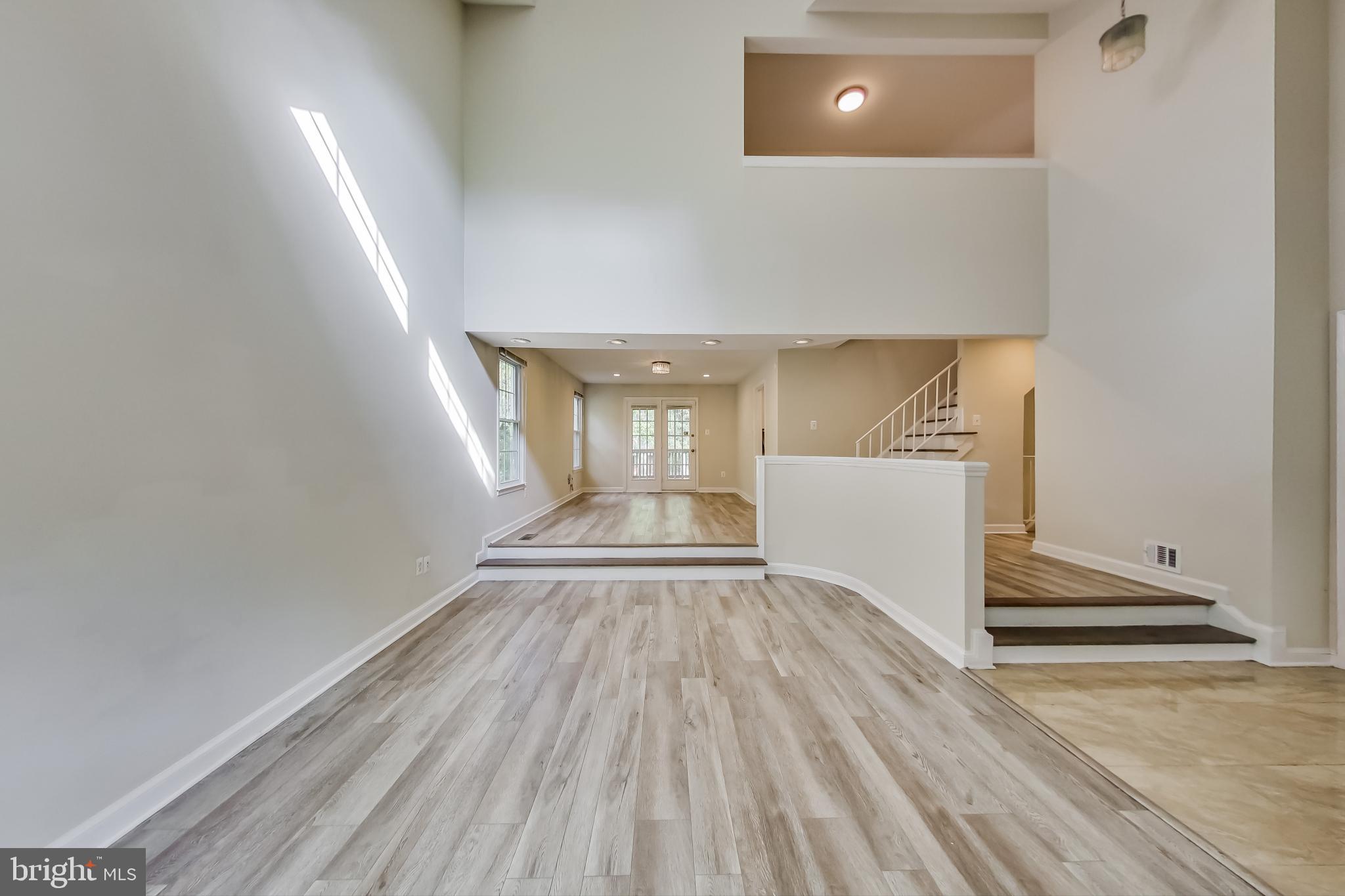 MONTROSE VILLAGE - Residential Lease