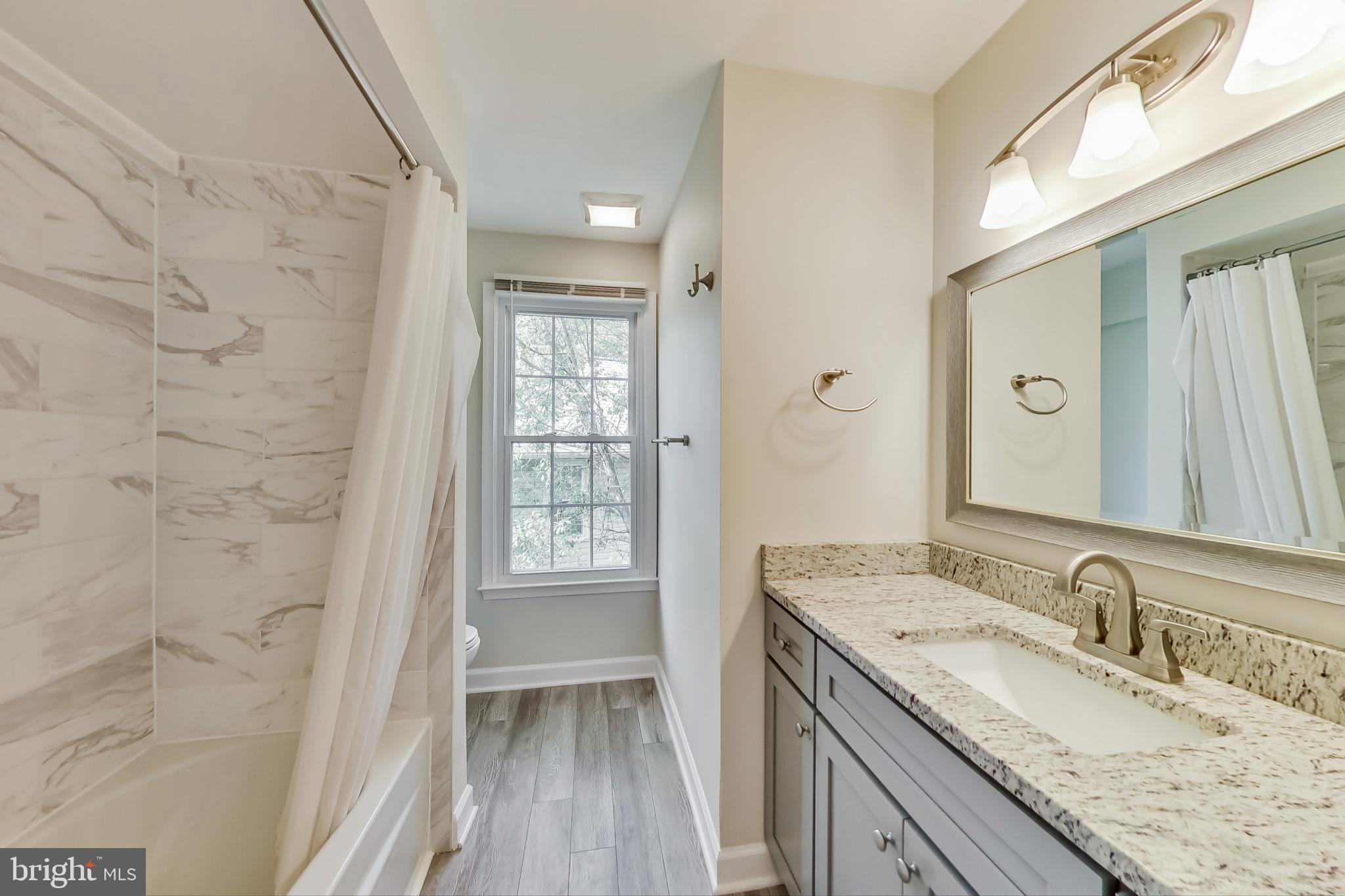 MONTROSE VILLAGE - Residential Lease