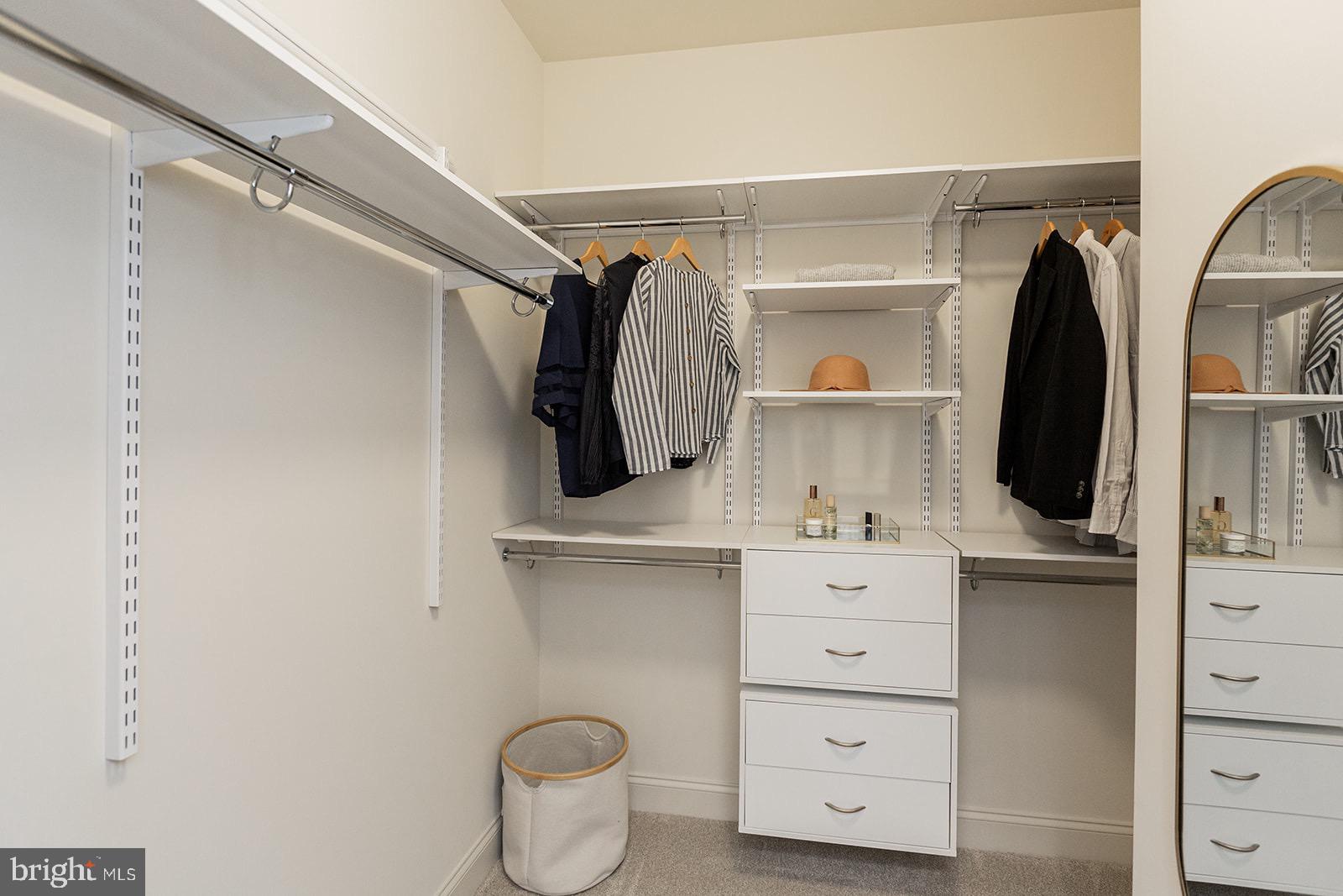 PINE VIEW ESTATES - Residential