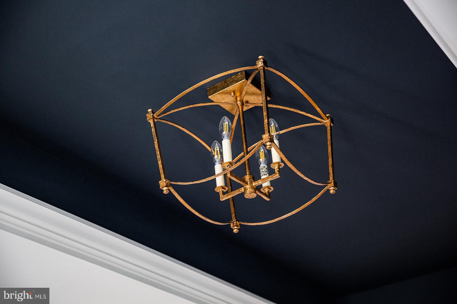 PINE VIEW ESTATES - Residential