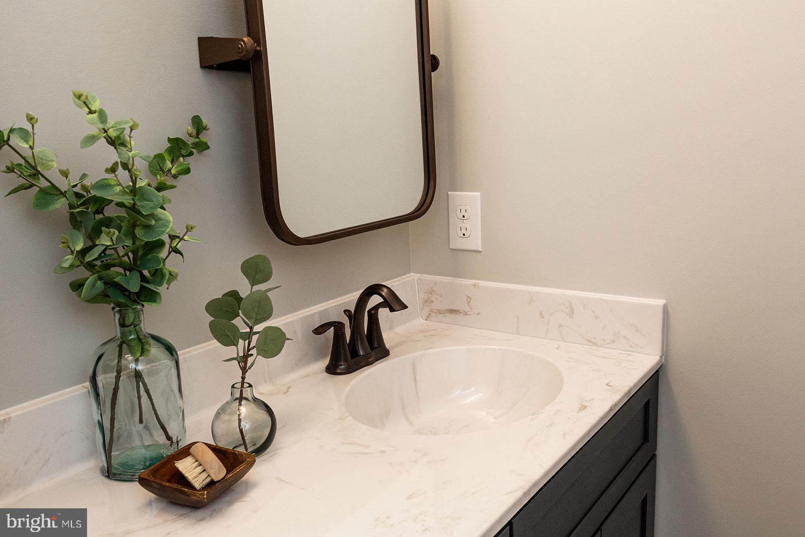 PINE VIEW ESTATES - Residential