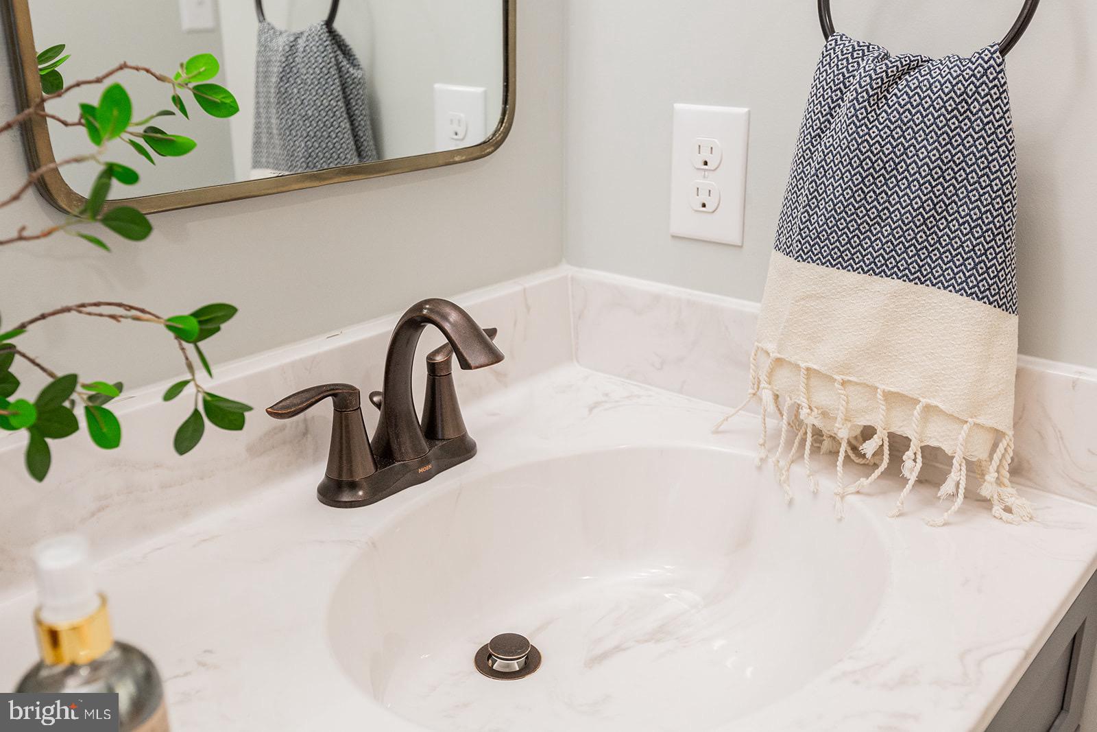 PINE VIEW ESTATES - Residential