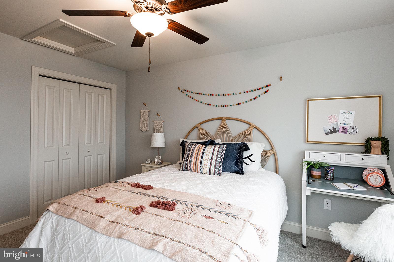 PINE VIEW ESTATES - Residential