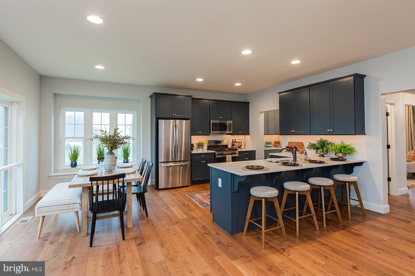 PINE VIEW ESTATES - Residential