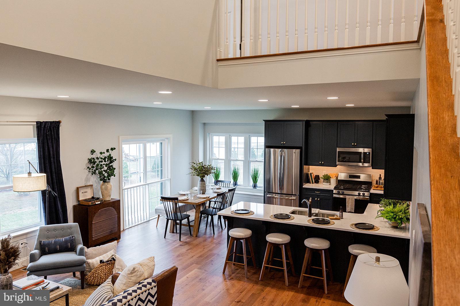 PINE VIEW ESTATES - Residential