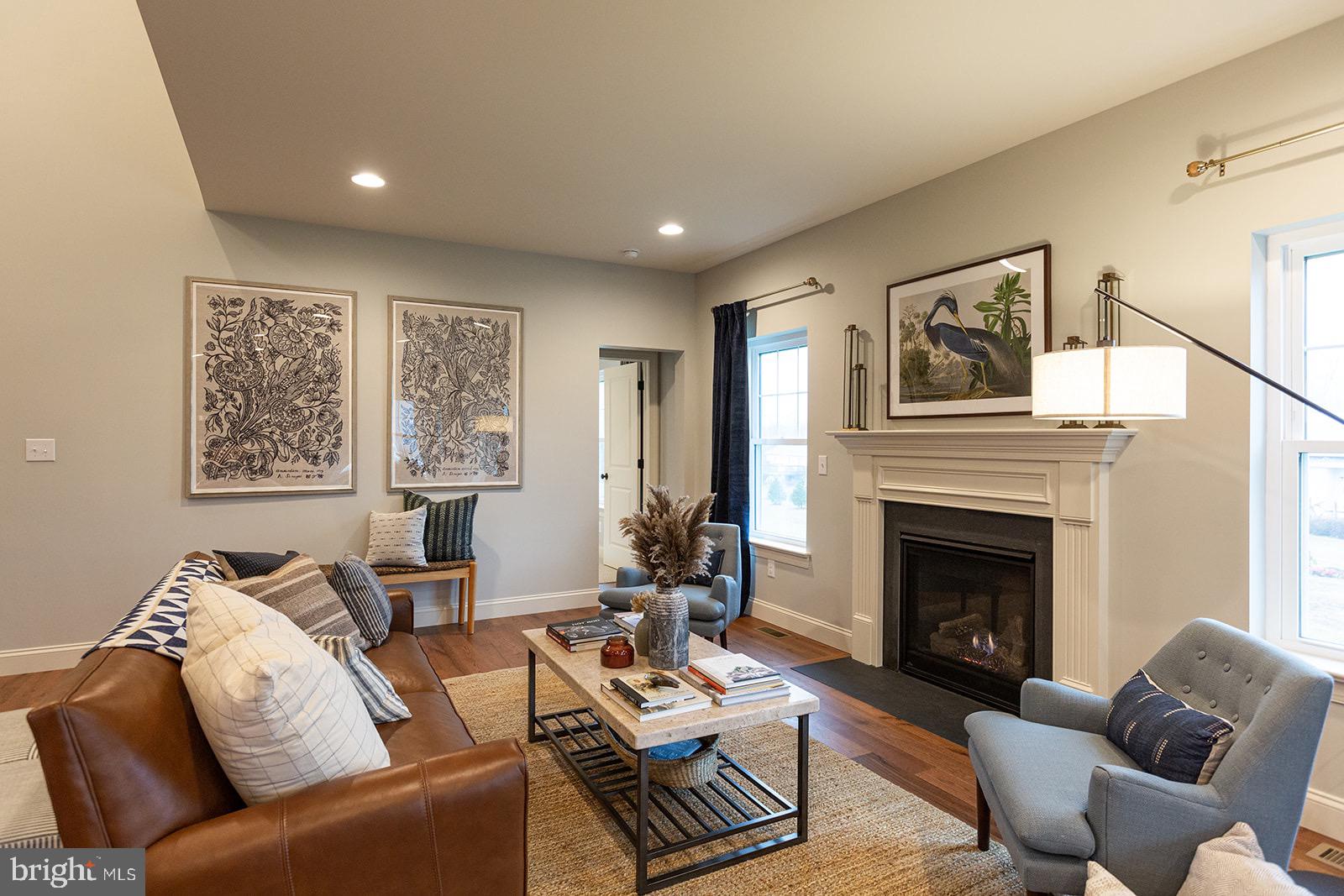 PINE VIEW ESTATES - Residential