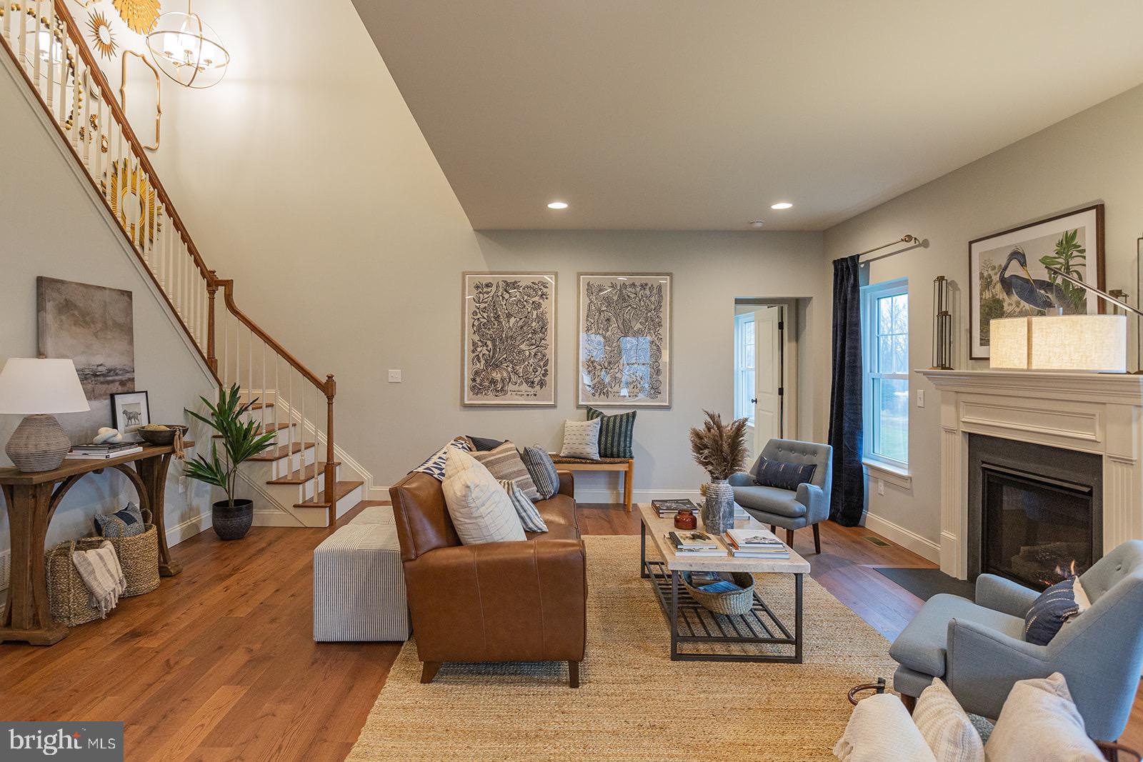 PINE VIEW ESTATES - Residential