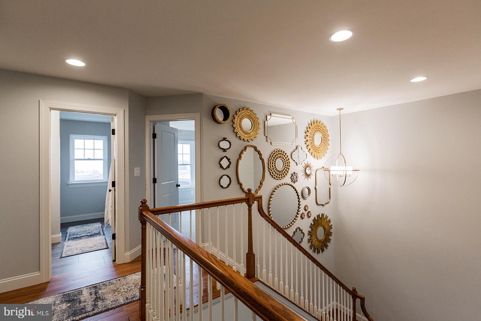 PINE VIEW ESTATES - Residential