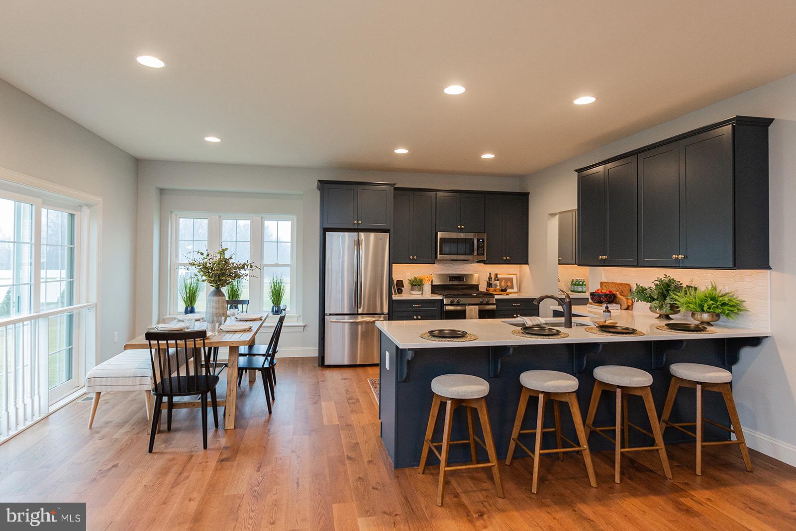 PINE VIEW ESTATES - Residential