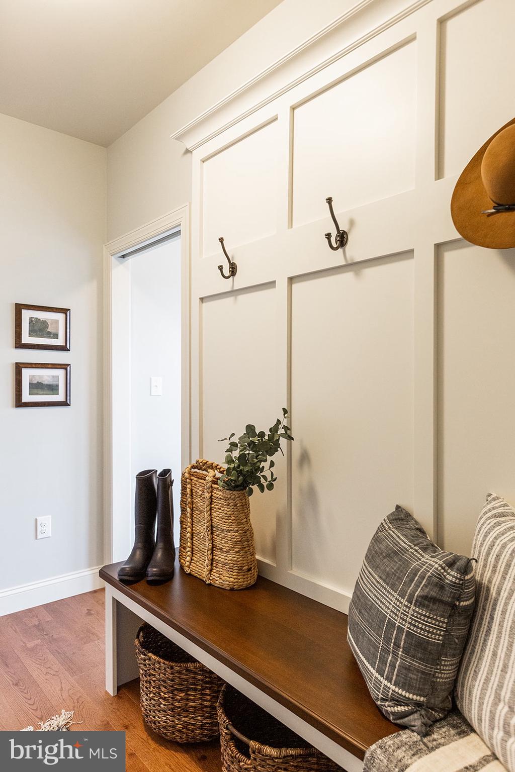 PINE VIEW ESTATES - Residential