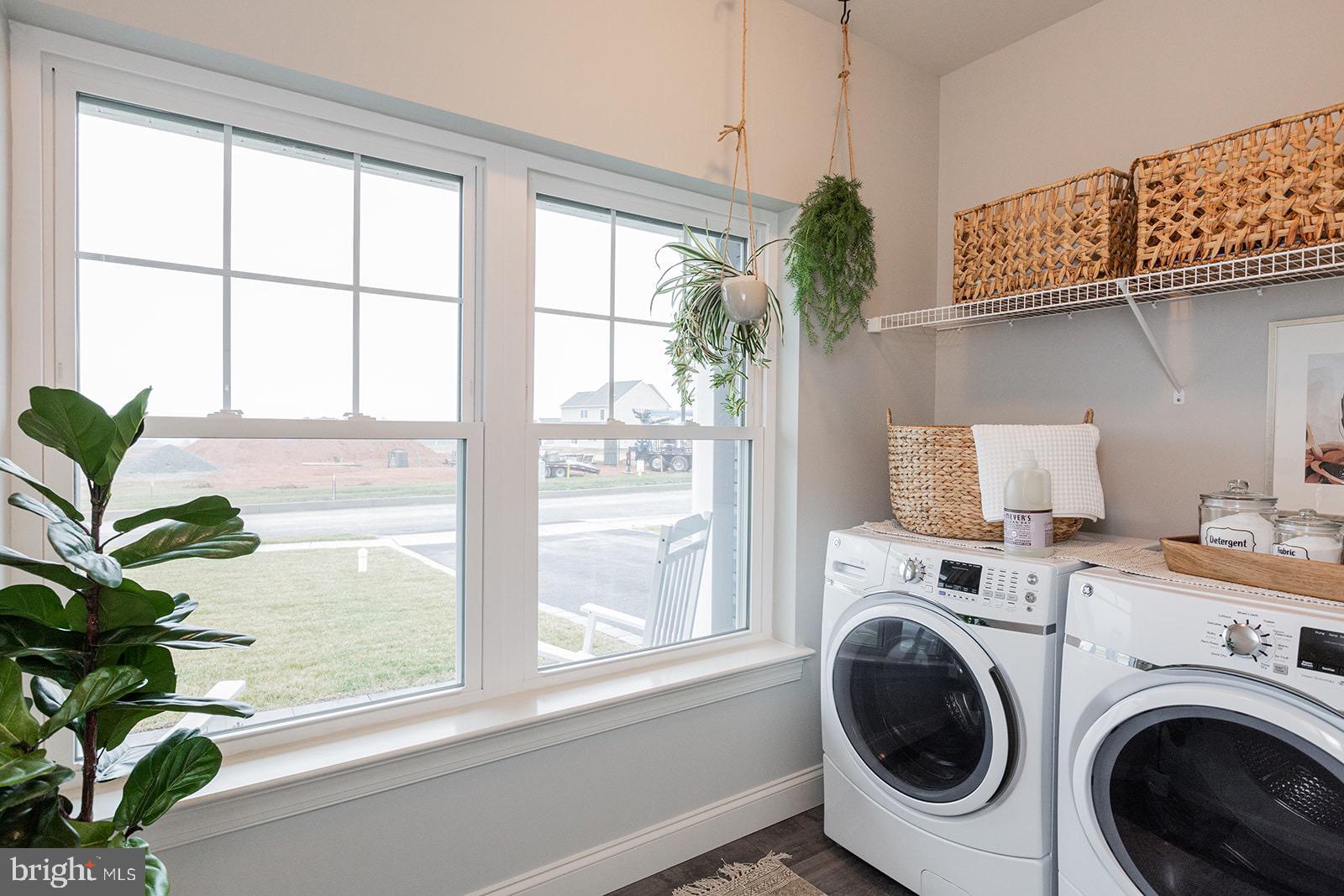 PINE VIEW ESTATES - Residential