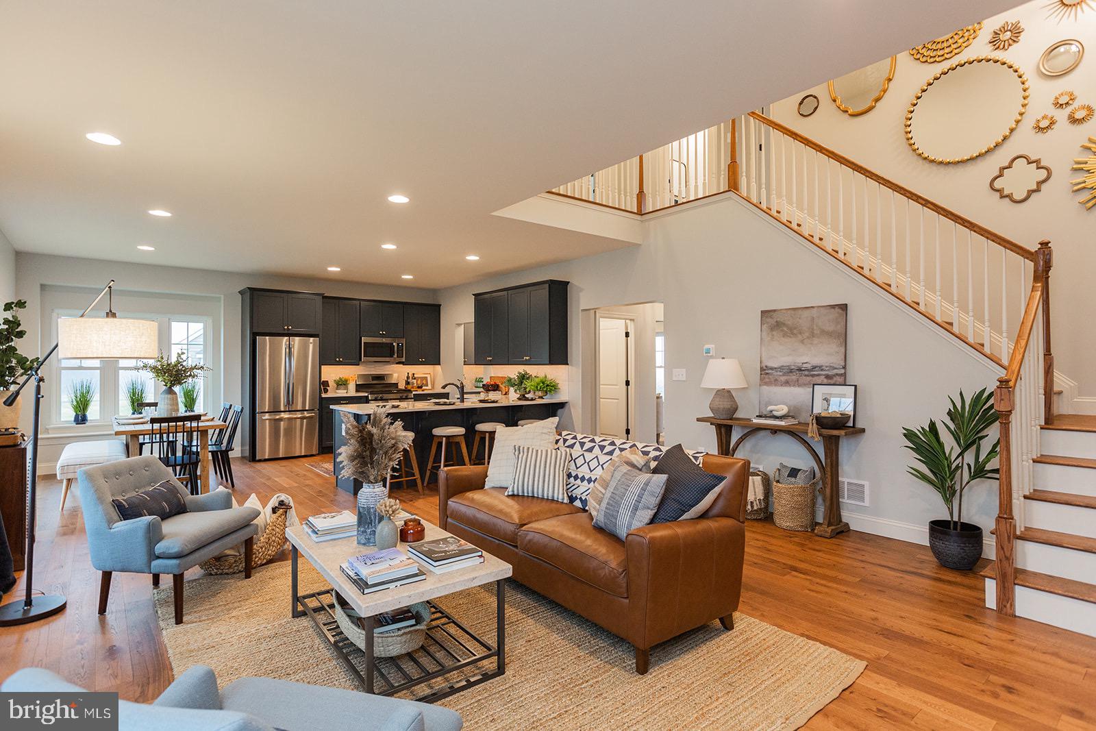 PINE VIEW ESTATES - Residential