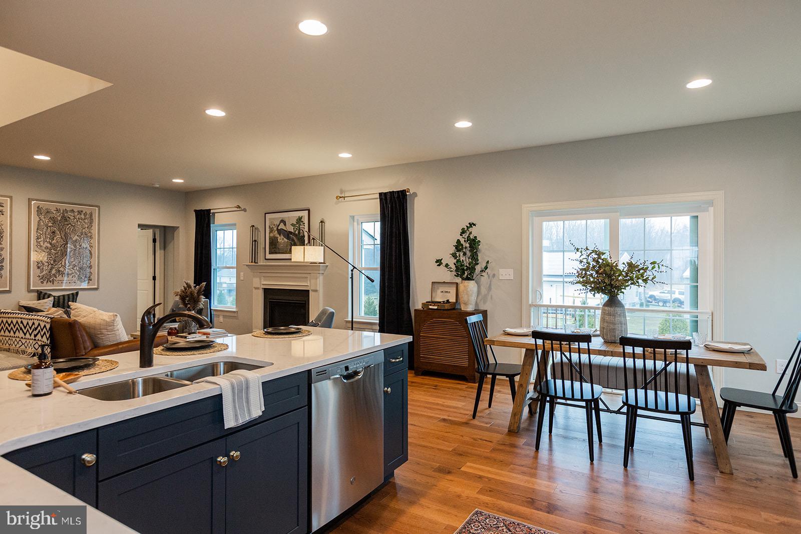 PINE VIEW ESTATES - Residential