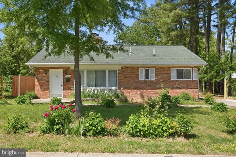 Homes For Rent - 11000 Park Road<br/> FAIRFAX, VA 22030