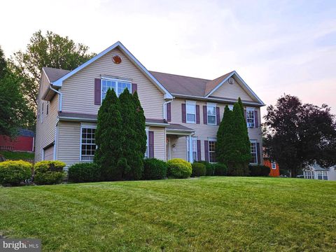 602 CROSSHILL ROAD ROYERSFORD PA 19468