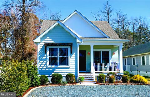 Photo of 7017 Josephine Lane, CHINCOTEAGUE ISLAND, VA 23336 (MLS # VAAC2002762)