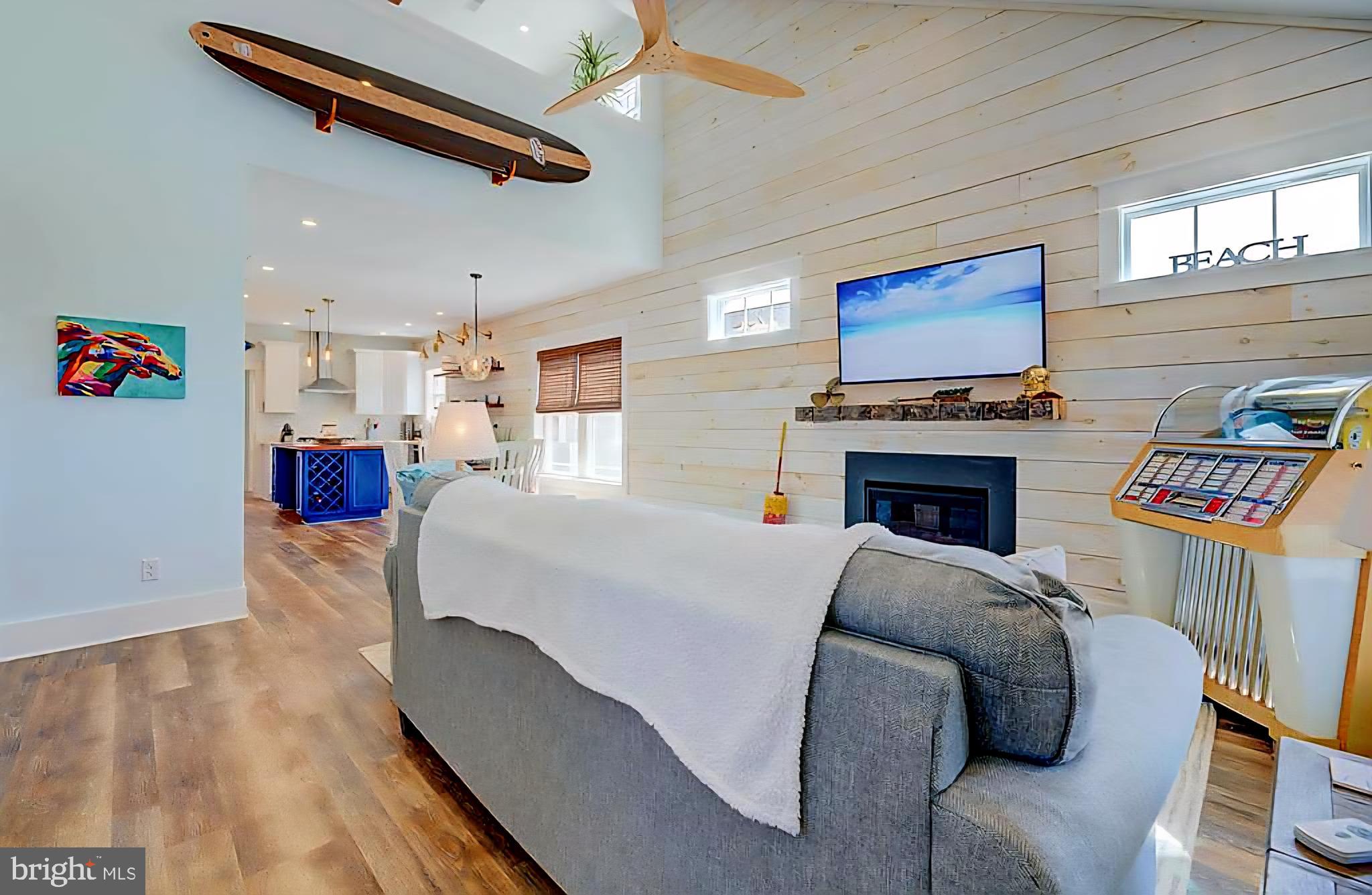 CHINCOTEAGUE - Residential