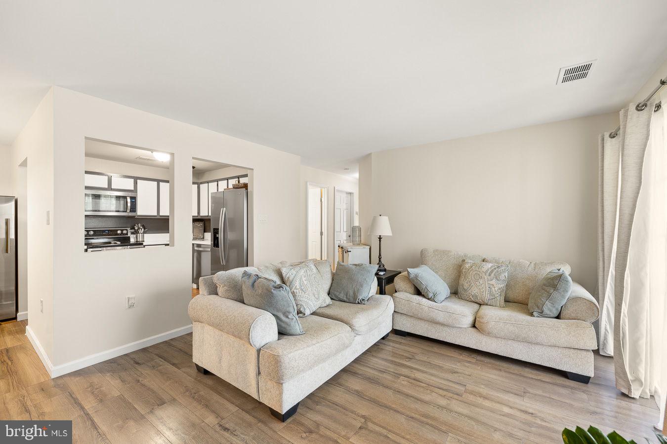 TIMBERLAKE TERRACE - Residential