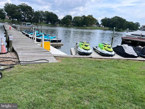 1923 OLD EASTERN AVE ESSEX MD 21221