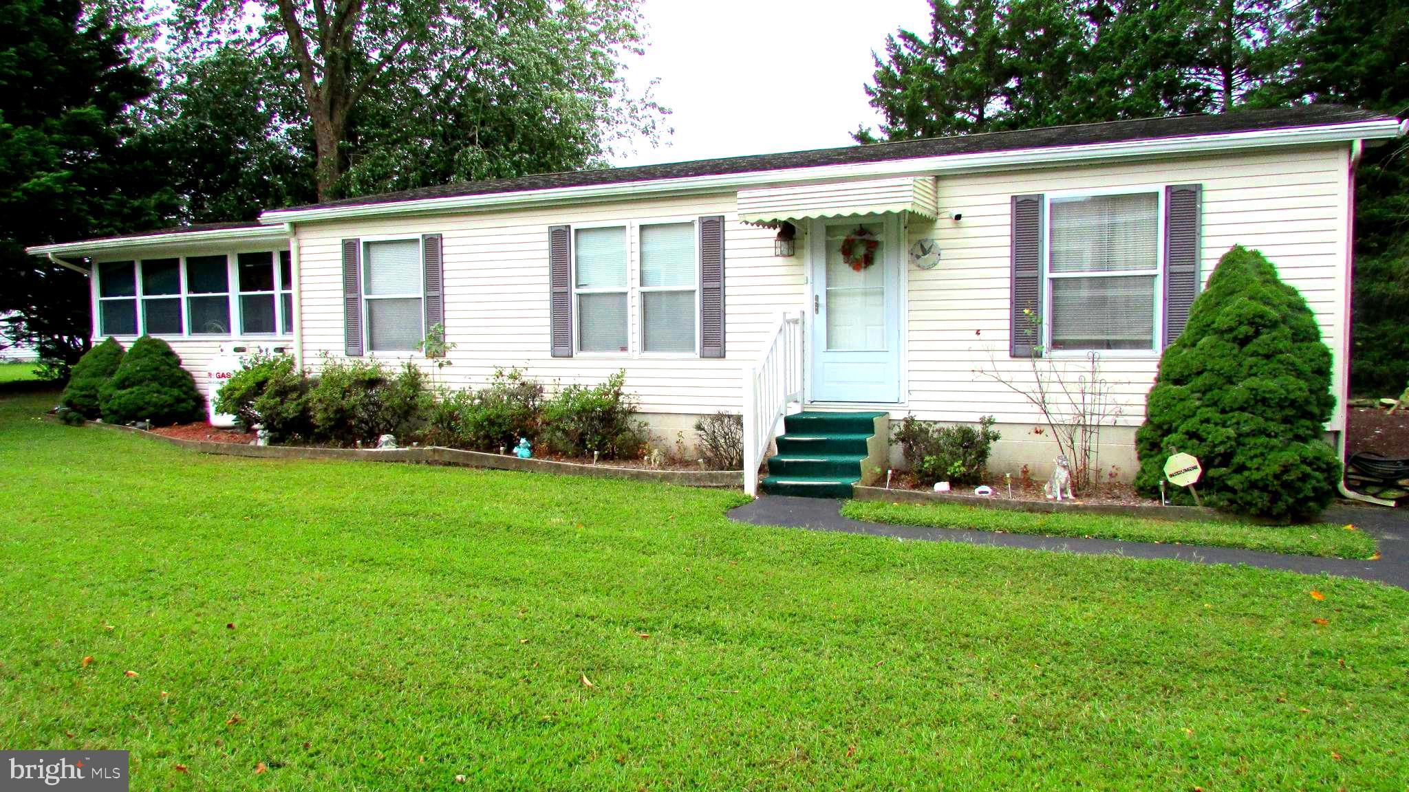 OAK MEADOWS - Residential