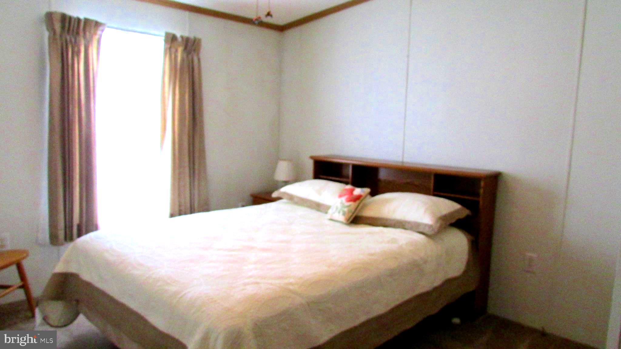 OAK MEADOWS - Residential