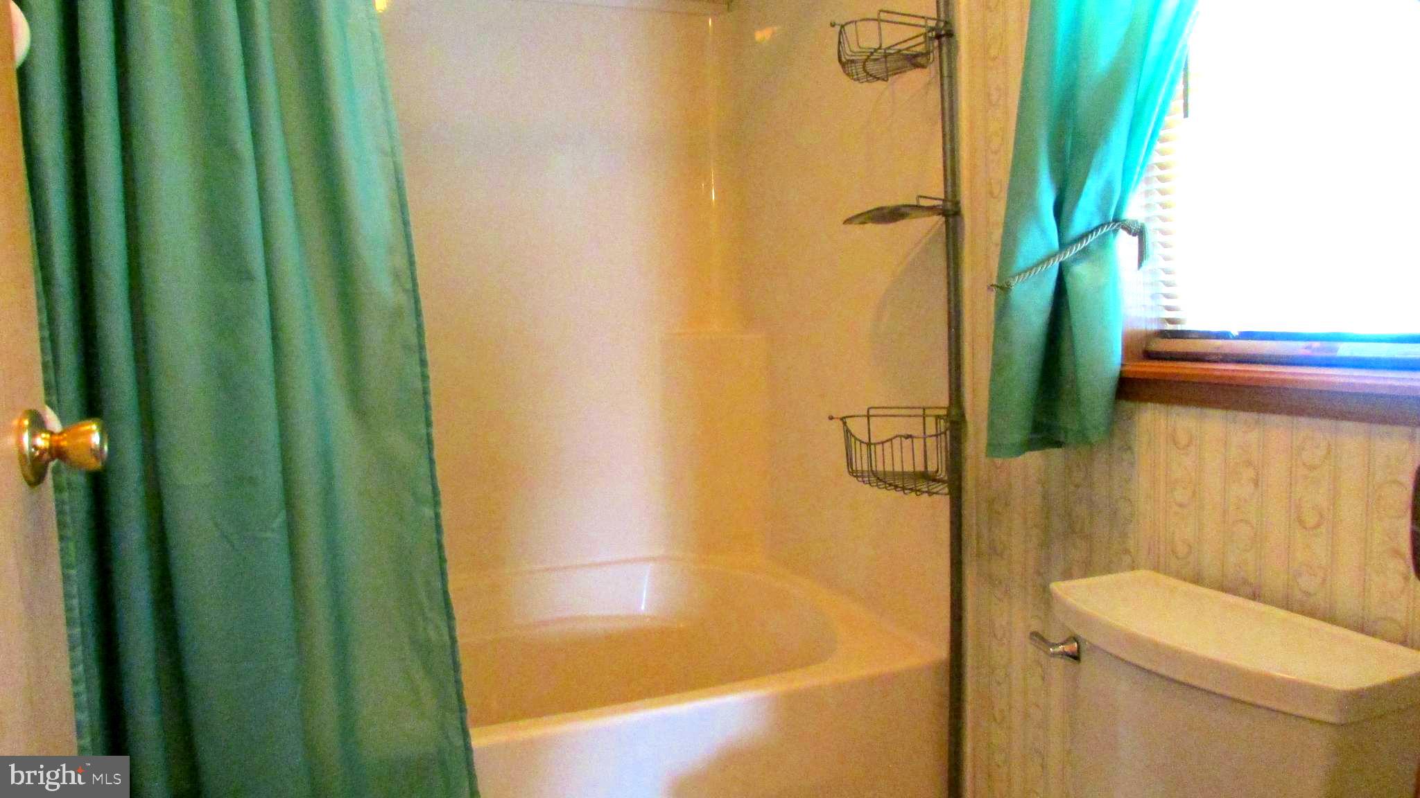 OAK MEADOWS - Residential