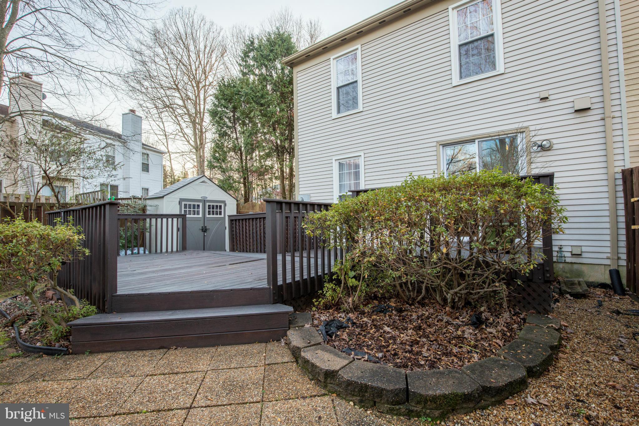 LAKE RIDGE - Residential