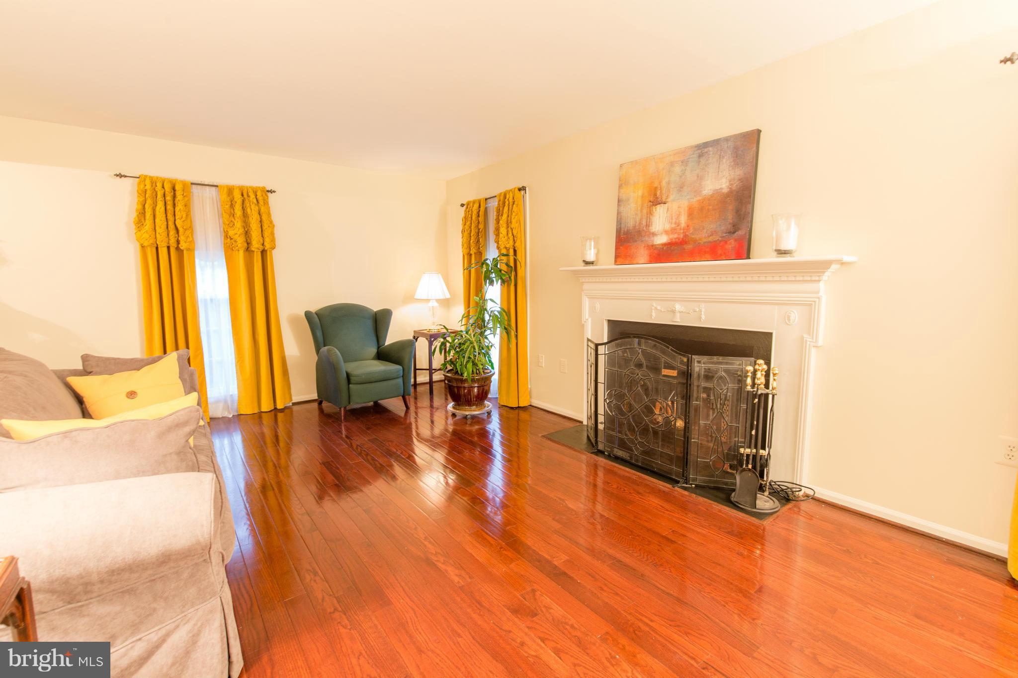 LAKE RIDGE - Residential