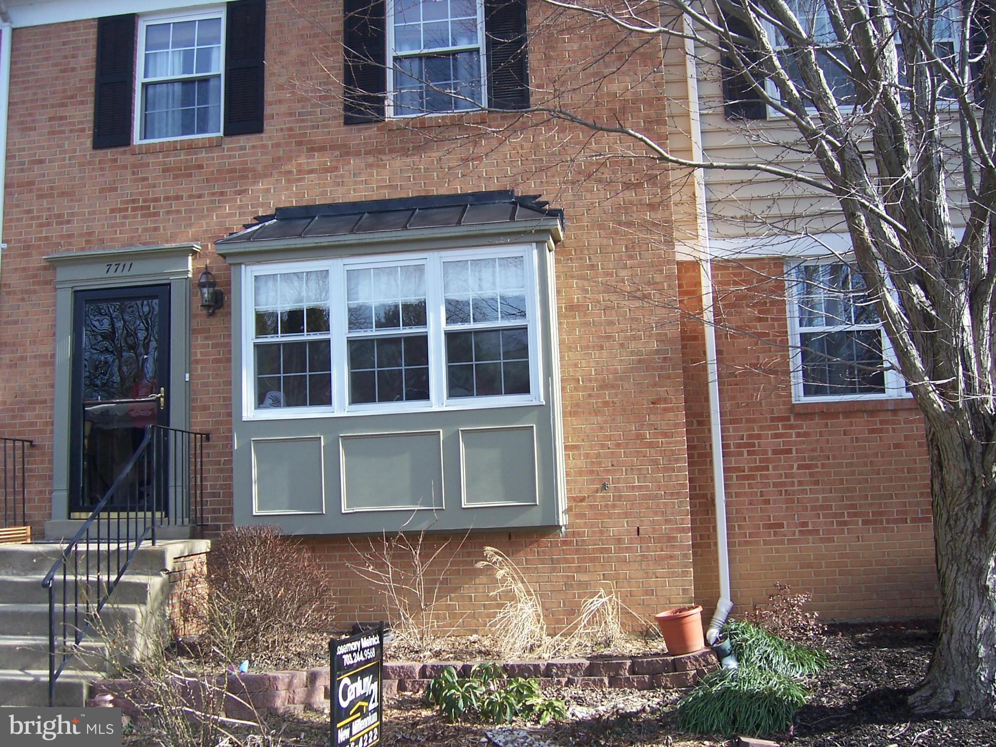 PINEWOOD GREENS - Residential Lease