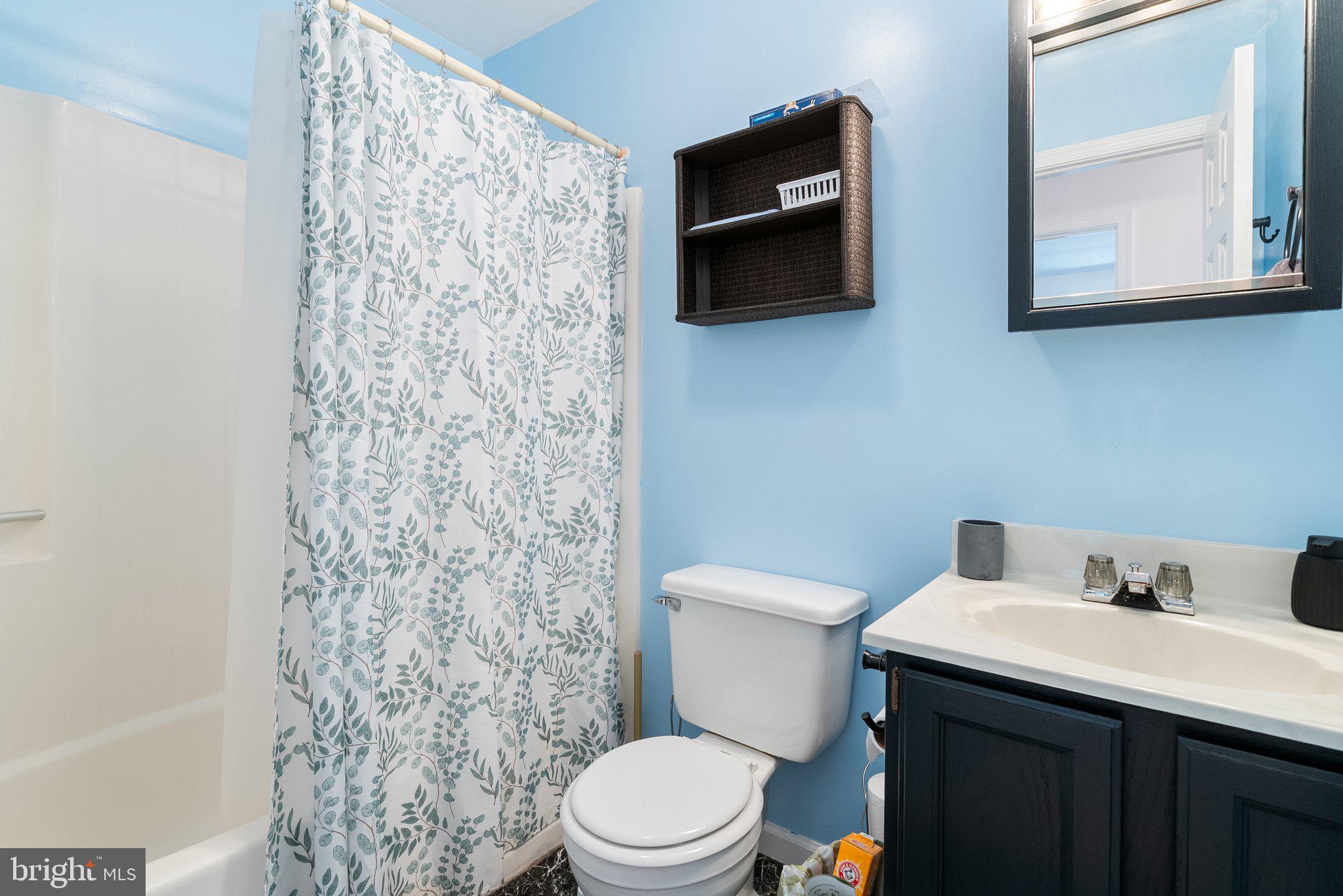 LAKE HOLIDAY ESTATES - Residential