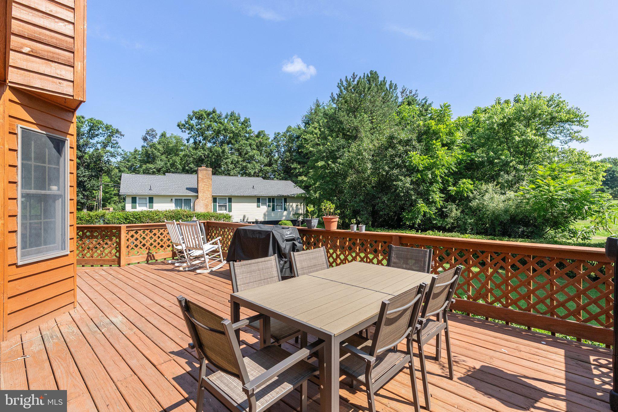 LAKE HOLIDAY ESTATES - Residential