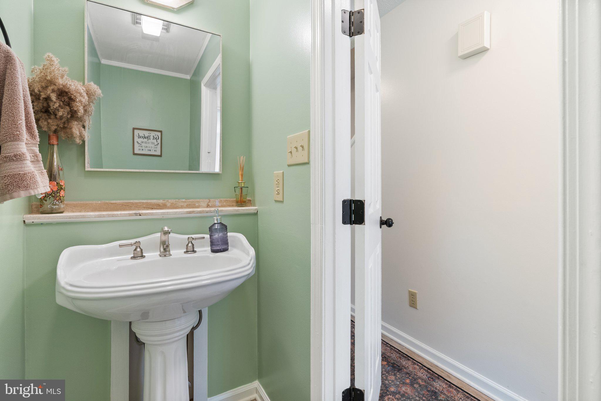 LAKE HOLIDAY ESTATES - Residential