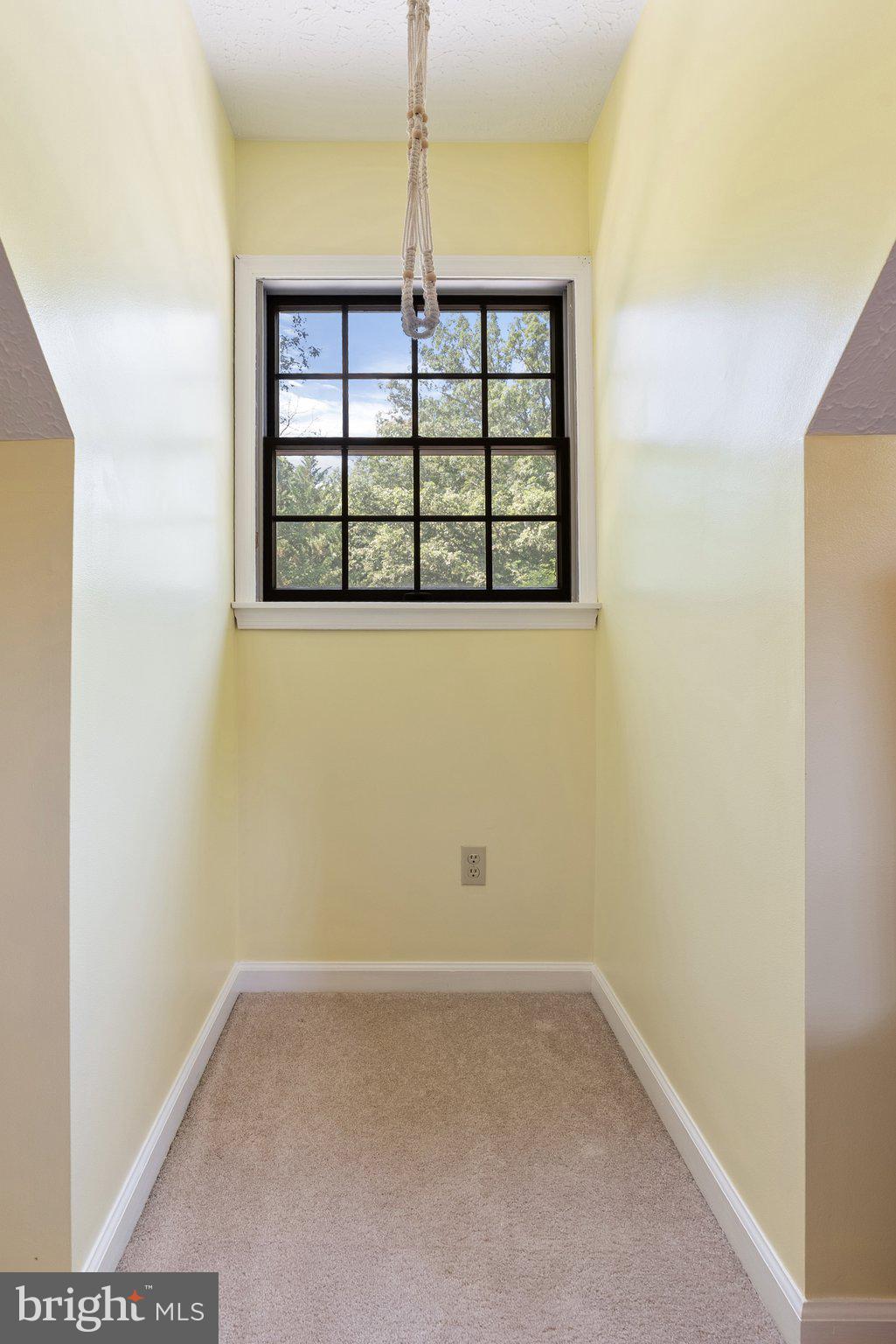 LAKE HOLIDAY ESTATES - Residential