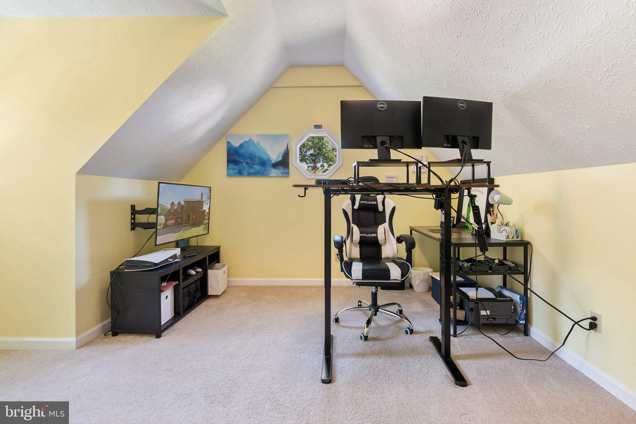 LAKE HOLIDAY ESTATES - Residential