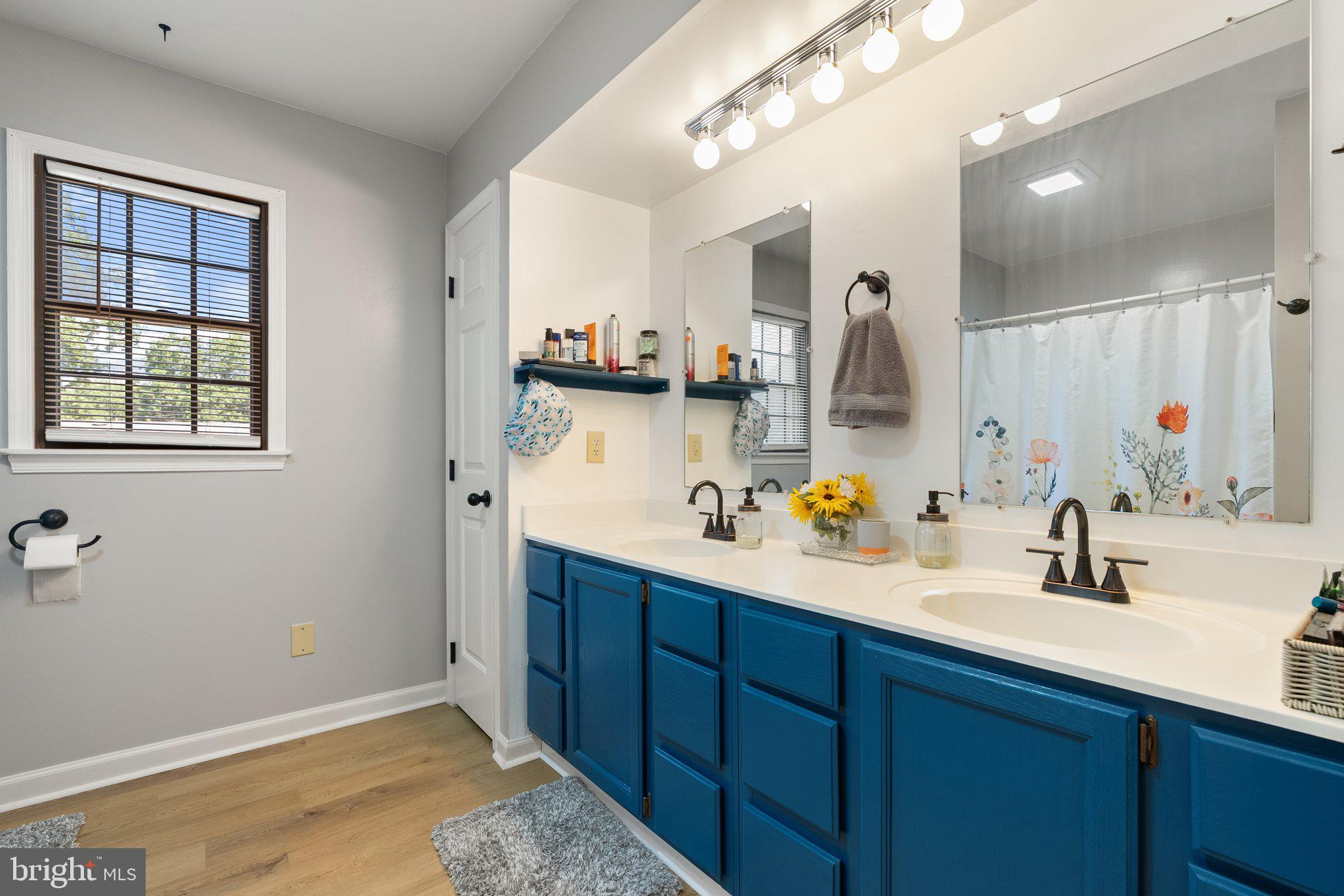 LAKE HOLIDAY ESTATES - Residential